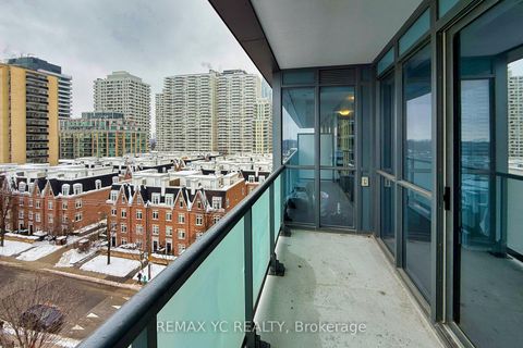 Photo 21 at 713 - 125 Redpath Avenue, Mount Pleasant West, Toronto