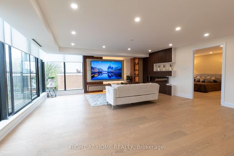 Photo 31 at 608 - 447 Walmer Road, Forest Hill South, Toronto