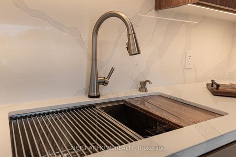 Photo 35 at 608 - 447 Walmer Road, Forest Hill South, Toronto