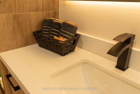 Photo 40 at 608 - 447 Walmer Road, Forest Hill South, Toronto