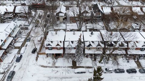 Photo 24 at 33 Mapleview Avenue, Bloor West Village, Toronto