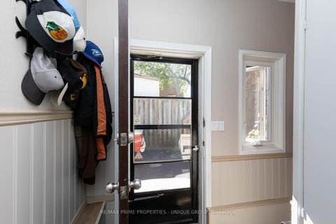 Photo 19 at 40 Jeavons Avenue, Birchmount, Toronto