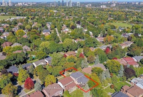 Photo 5 at 201 Banbury Road, Don Mills, Toronto