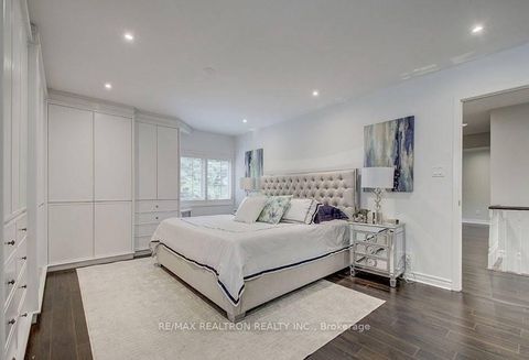 Photo 33 at 201 Banbury Road, Don Mills, Toronto