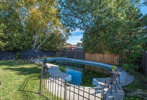 Photo 37 at 201 Banbury Road, Don Mills, Toronto