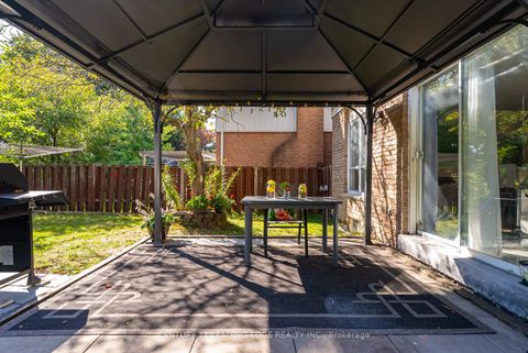 Photo 35 at 6 Wheaton Grove, Eglinton East, Toronto