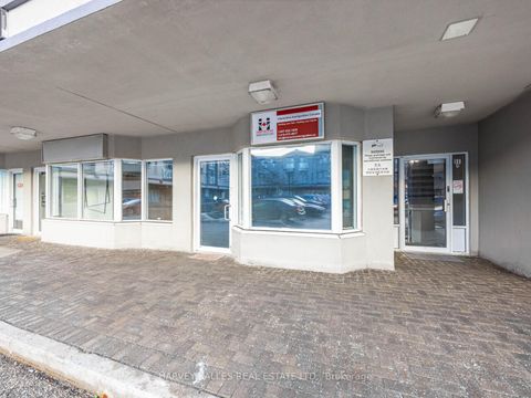 Photo 1 at 126 - 2351 Kennedy Road, Malvern West, Toronto