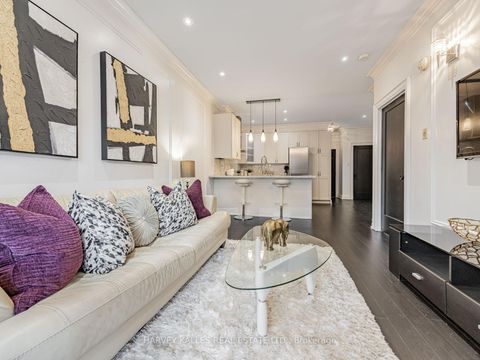 Photo 5 at 126 - 2351 Kennedy Road, Malvern West, Toronto