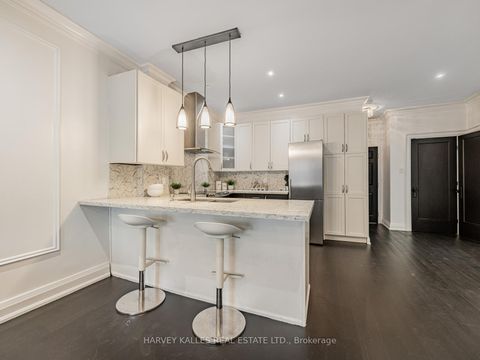 Photo 6 at 126 - 2351 Kennedy Road, Malvern West, Toronto