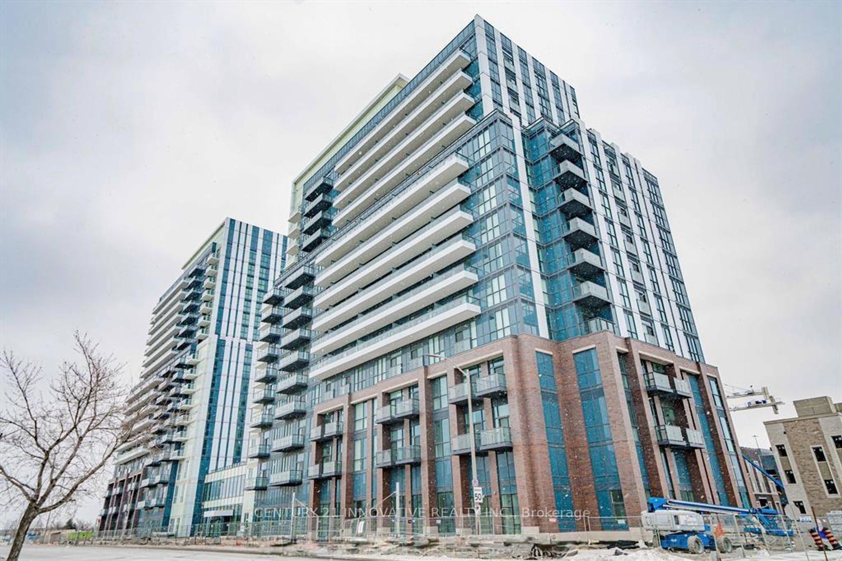 902 - 10 Honeycrisp Crescent, Vaughan Corporate Centre, Vaughan photo 8