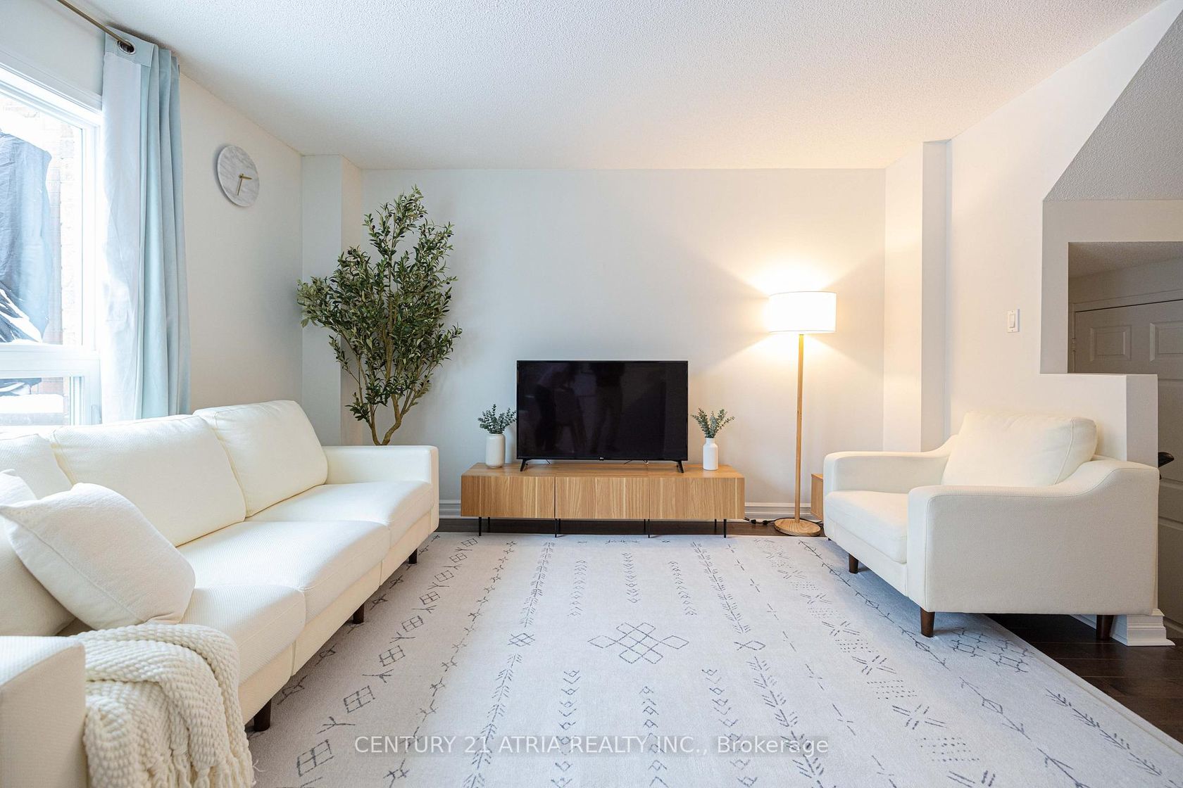 56 Royal chapin Crescent, Westbrook, Richmond Hill photo 5