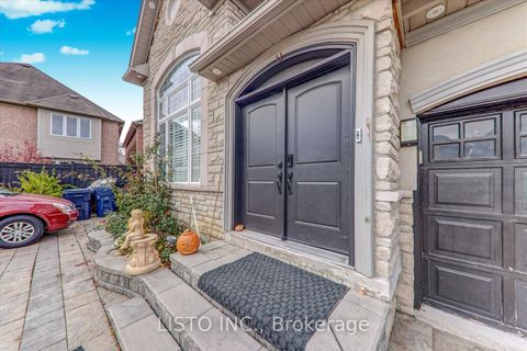 Photo 4 at 65 Warbler Circle, Rouge E11, Toronto