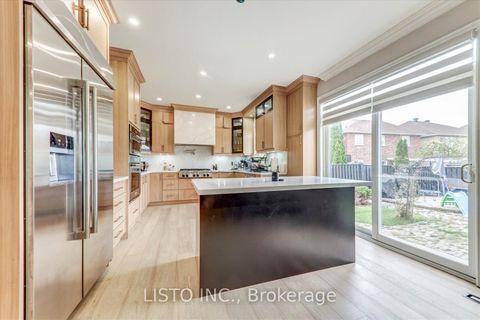 Photo 15 at 65 Warbler Circle, Rouge E11, Toronto