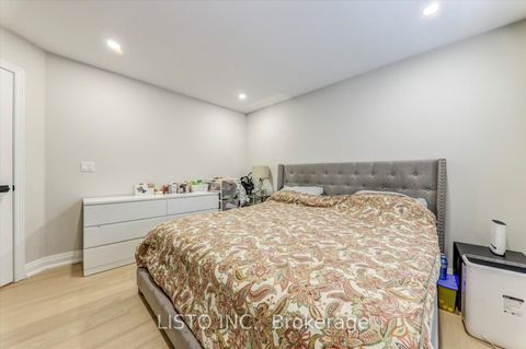 Photo 29 at 65 Warbler Circle, Rouge E11, Toronto