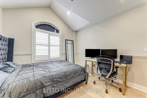 Photo 31 at 65 Warbler Circle, Rouge E11, Toronto