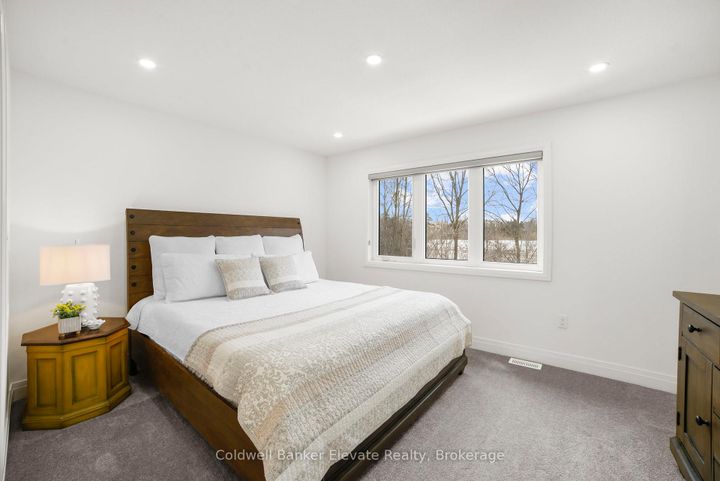 Photo 10 at 42 Windtree Way, Georgetown, Halton Hills