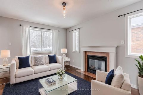 Photo 4 at 81 Sproule Drive, Edgehill Drive, Barrie