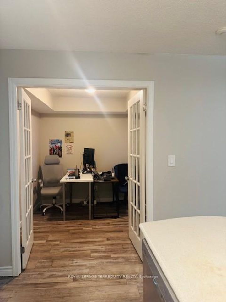 Photo 5 at 1210 - 2 REAN Drive, Bayview Village, Toronto