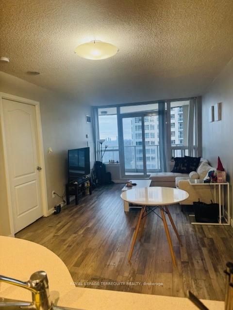 Photo 2 at 1210 - 2 REAN Drive, Bayview Village, Toronto