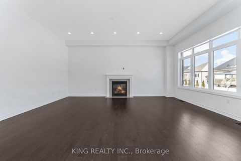 Photo 9 at 1629 Corsal Court, Alcona, Innisfil