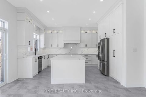 Photo 12 at 1629 Corsal Court, Alcona, Innisfil