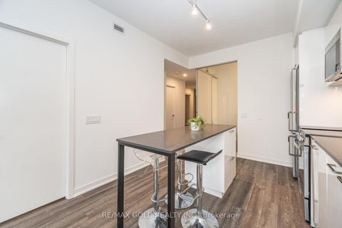 Photo 16 at 405 - 1808 St.Clair Avenue W, Pellam Park, Toronto