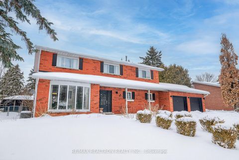 Photo 1 at 42 Blackforest Drive, Oak Ridges, Richmond Hill