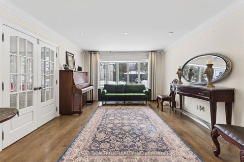 Photo 10 at 42 Blackforest Drive, Oak Ridges, Richmond Hill