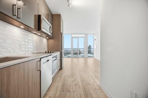 Photo 10 at PH3007 - 70 Princess Street, Waterfront Communities C8, Toronto