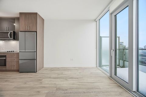 Photo 16 at PH3007 - 70 Princess Street, Waterfront Communities C8, Toronto