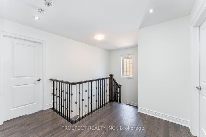 Photo 22 at 15 Lyle Way, Northwest Brampton, Brampton