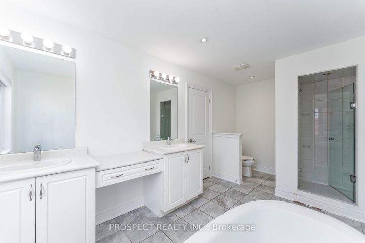 Photo 26 at 15 Lyle Way, Northwest Brampton, Brampton