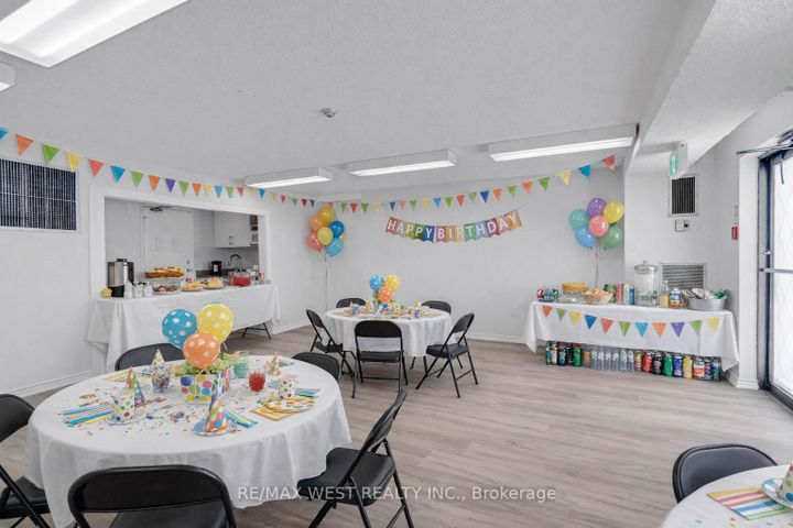 Photo 8 at 407 - 21 Knightsbridge Road, Queen Street Corridor, Brampton