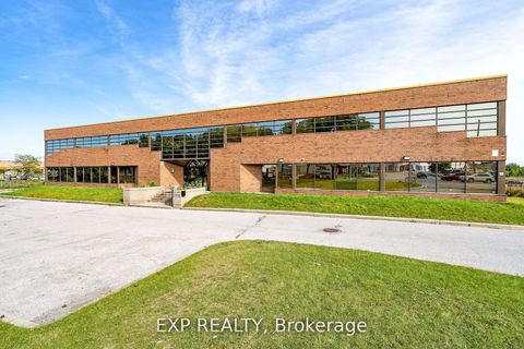 Photo 1 at 2275 Markham Road, Malvern, Toronto