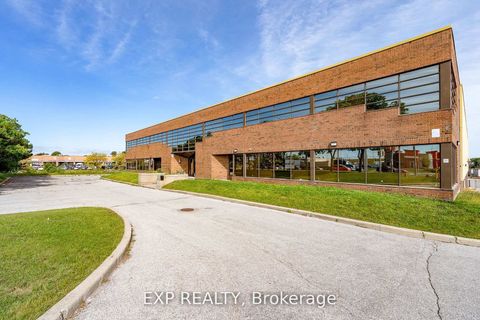 Photo 3 at 2275 Markham Road, Malvern, Toronto