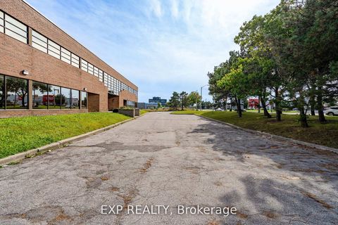 Photo 5 at 2275 Markham Road, Malvern, Toronto