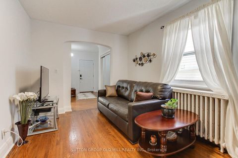 Photo 10 at 32 Florence Crescent, Smythe, Toronto
