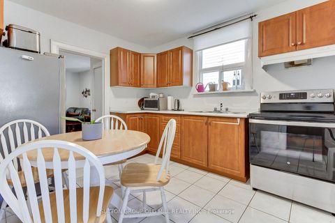 Photo 12 at 32 Florence Crescent, Smythe, Toronto