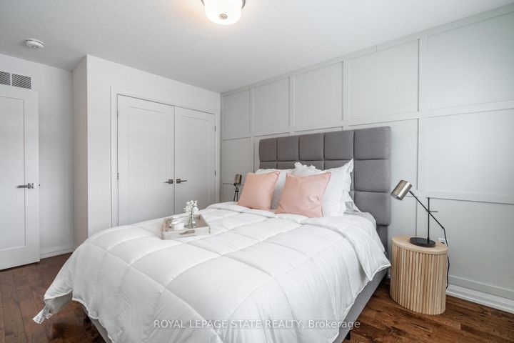 Photo 22 at 22 - 35 Midhurst Heights, Stoney Creek Mountain, Hamilton