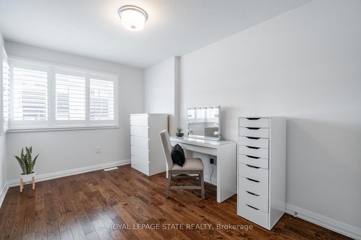 Photo 25 at 22 - 35 Midhurst Heights, Stoney Creek Mountain, Hamilton