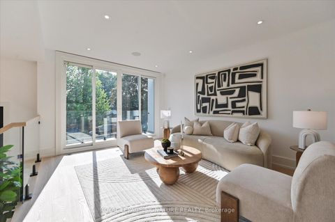 Photo 5 at 24 Elmsdale Road, East York, Toronto