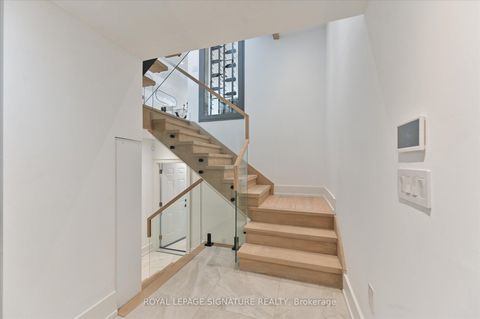 Photo 30 at 24 Elmsdale Road, East York, Toronto