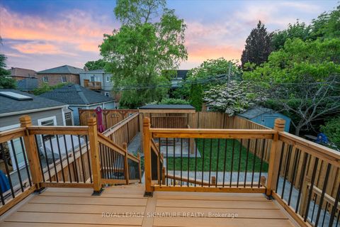 Photo 38 at 24 Elmsdale Road, East York, Toronto
