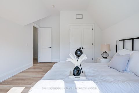 Photo 41 at 862 Kennedy Road, Alcona, Innisfil