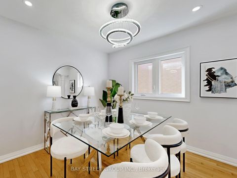 Photo 5 at 15 Futura Avenue, Rouge Woods, Richmond Hill