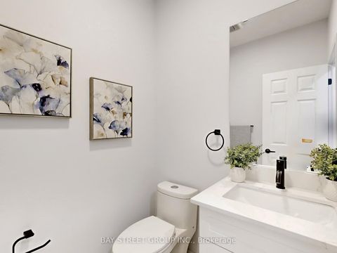 Photo 16 at 15 Futura Avenue, Rouge Woods, Richmond Hill