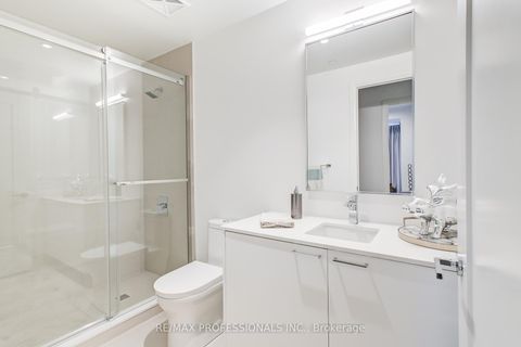 Photo 24 at 223 - 293 The Kingsway, Humber Valley, Toronto