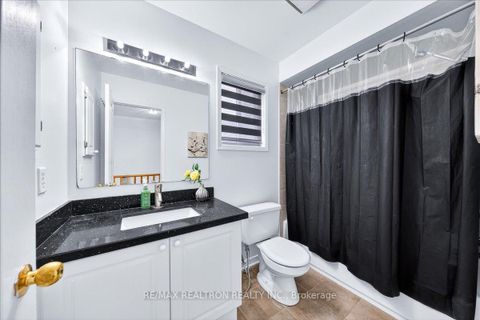 Photo 24 at 209 Old Colony Road, Oak Ridges Lake Wilcox, Richmond Hill