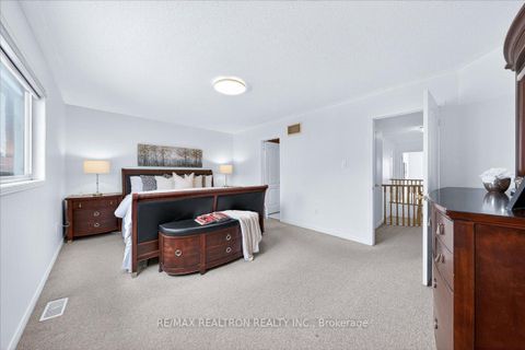 Photo 27 at 209 Old Colony Road, Oak Ridges Lake Wilcox, Richmond Hill