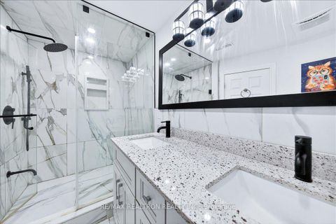 Photo 37 at 209 Old Colony Road, Oak Ridges Lake Wilcox, Richmond Hill